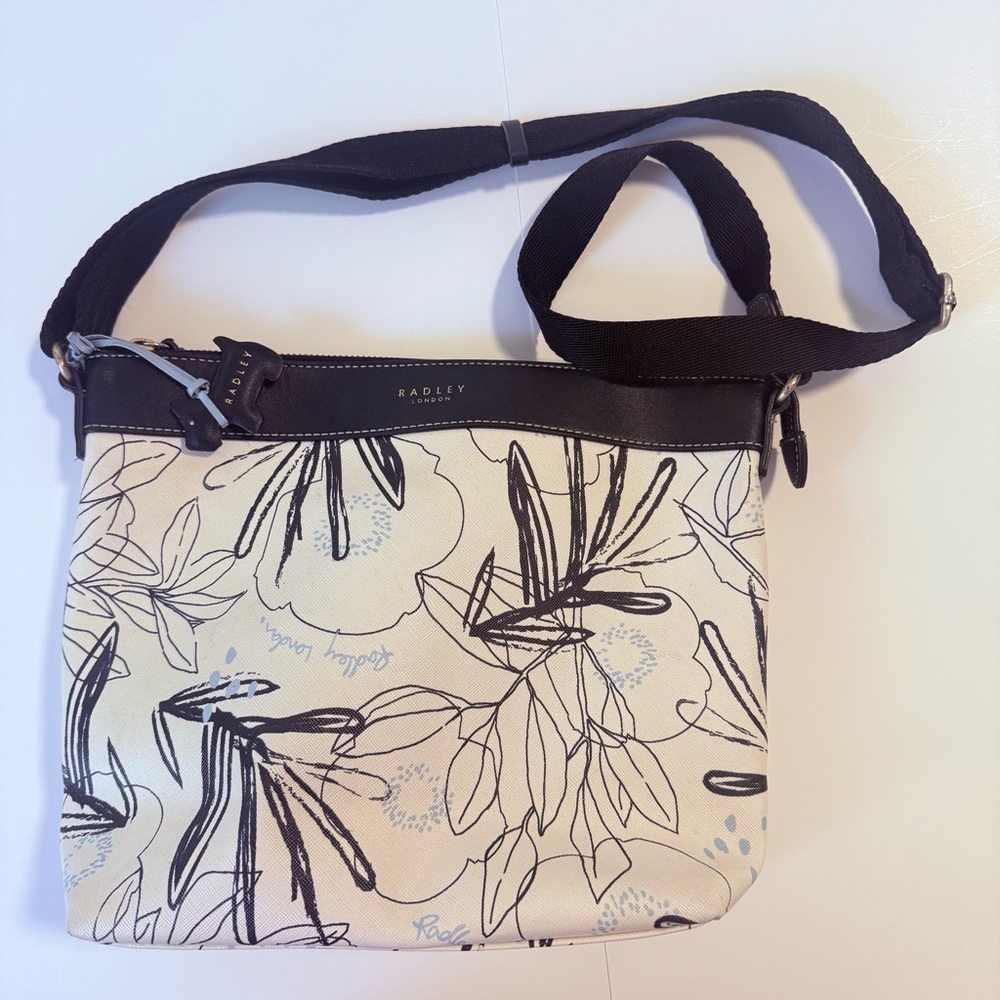 Radley London Linear Floral Ziptop Crossbody Navy Blue White